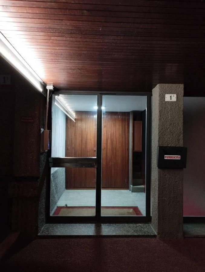 A Casa Di Twiggy Apartment Bologna Luaran gambar